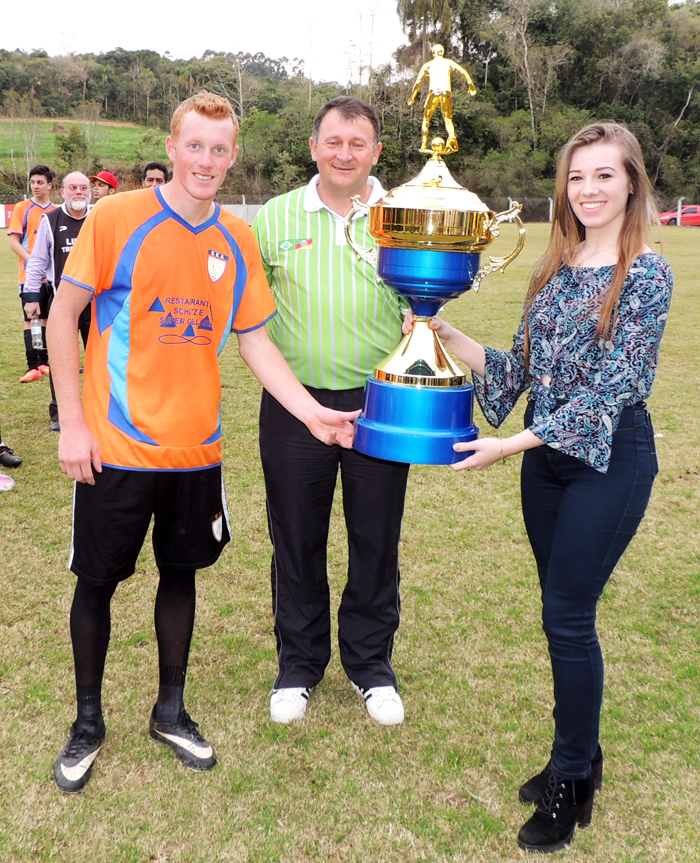 Avante conquistou o bicampeonato do Campeonato Sub-18 da Lifasc. Foto: Jacson Stülp. 