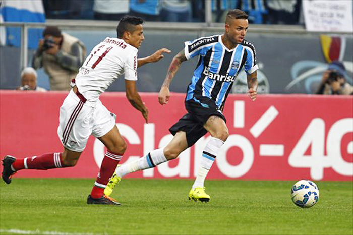 Luan teve chances de matar o jogo a favopr do Grêmio, mas desta vez a bola não entrou. Foto: Lucas Uebel/Grêmio. 