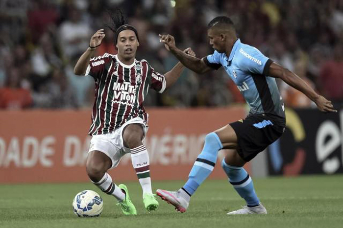 Em sua estreia no time carioca, Ronaldinho participou do lance do gol. Foto: Jorge Rodrigues/Eleven/Estadão Conteúdo. 