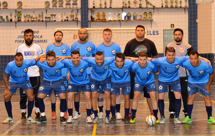 Equipe do Posto JC/Lajecalhas superou o Mercado 2 Guris/Estudiantes e garantiu vaga na final