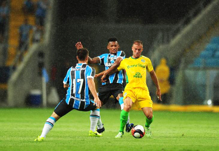 Jaílson teve atuação segura, na primeira partida do ano como titular. Foto: André Ávila/Agência RBS 