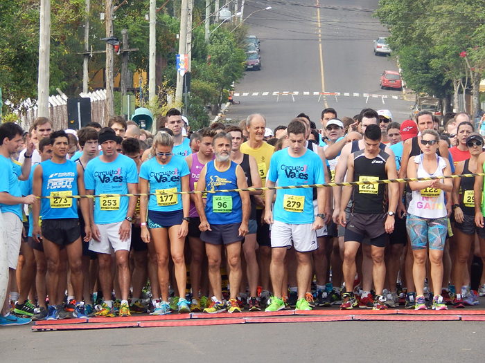 Além da corrida, Circuito conta com caminhada e kangoo. Foto: Paulo Schneider/Prefeitura de Estrela