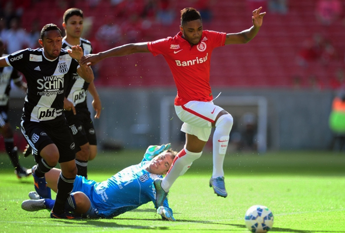 Vitinho retornou ao time marcando o único gol da partida no duelo contra a Ponte Preta. Foto: Ricardo Duarte/Divulgação/Inter. 