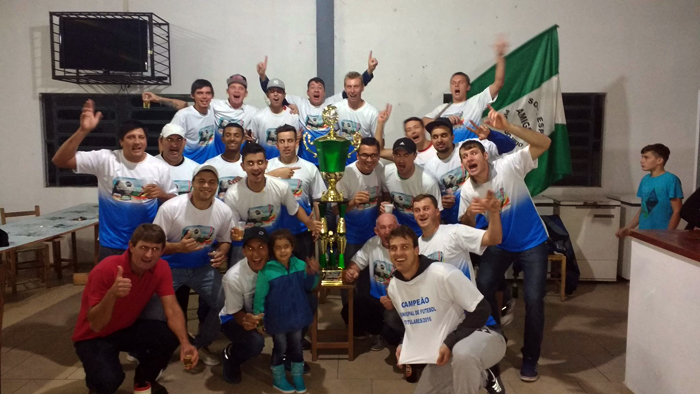 Equipe do Amigos de Picada Arroio do Meio conquistou o primeiro título de campeão do Municipal do município, no ano do 50º aniversário de fundação. 