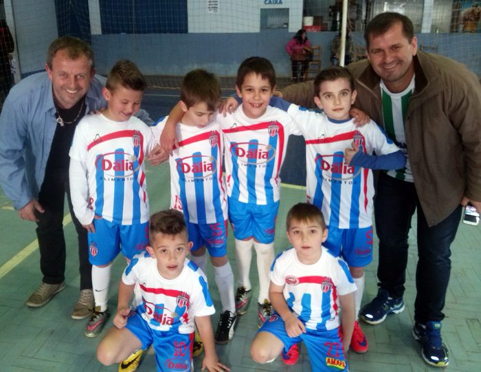 Equipe da Associação Lajeado de esportes (Ale) venceu as três partidas na categoria 2007. 