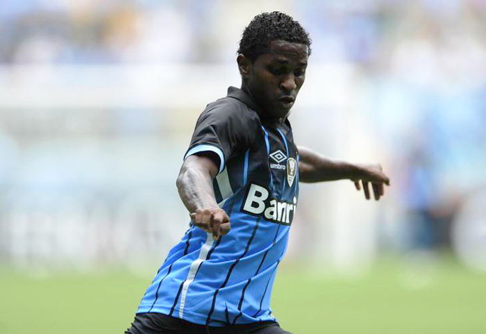 Miller Bolaños foi o nome do jogo na vitória diante do Passo Fundo. Foto: Félix Zucco/Agência RBS 