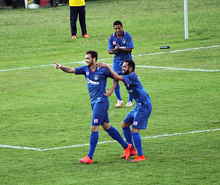 Atacante Jo Fernandes marcou dois gols na vitória de placar de mão cheia do São Caetano diante do Lajeadense. Foto: Assessoria São Caetano. 