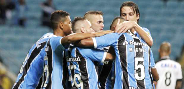 Grêmio imprimiu ritmo forte diante do Botafogo e comemorou dois gols diante do adversário carioca. 