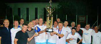 Equipes buscam reforços para garantir os troféus de campeões na Copa Integração CTC/Sete, tanto no veterano, quanto no master, como foi o caso do elenco do Roque Tratores.