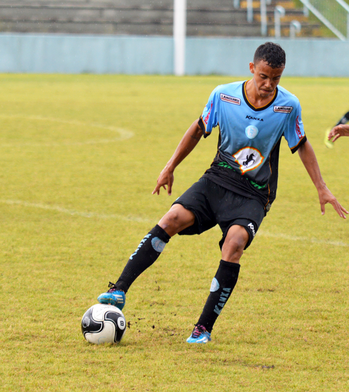 Padu marcou os dois gols do Lajeadense diante do Veranópolis