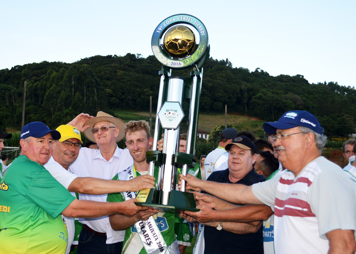 Dirigentes e patrocinadores do Regional Aslivata acreditam numa competição recorde nesta temporada. 