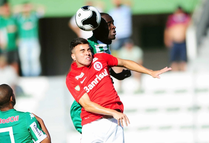 Andrigo teve a chance de marcar diante do Juventude, mas o arremate explodiu na defesa. Foto: Ricardo Duarte/Inter/Divulgação. 