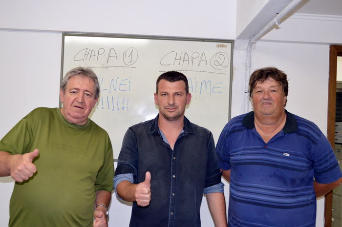 Volnei Kochhann, presidente; Gilberto Frigo, presidente cessante e Nestor scheibe, vice-presidente da Aslivata, na foto para posteridade. 